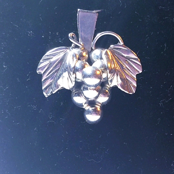 Vintage Sterling Silver Grape Fruit Repousse Slide Pendant - Picture 1 of 5